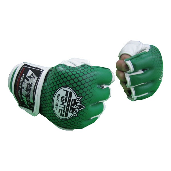 4Fighter Freefight MMA Grappling Gloves verde con un borde blanco y logo